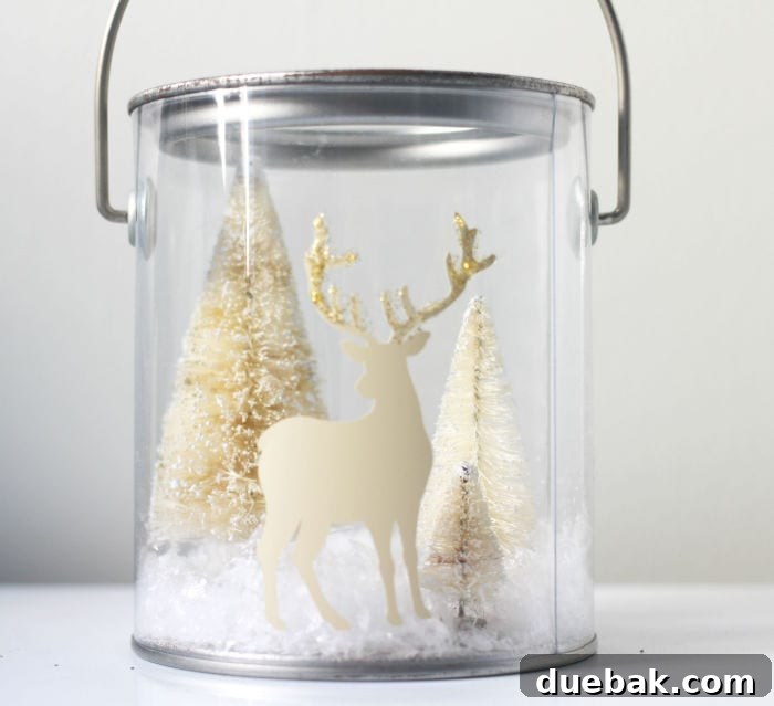 Christmas Woodland Terrarium Decor