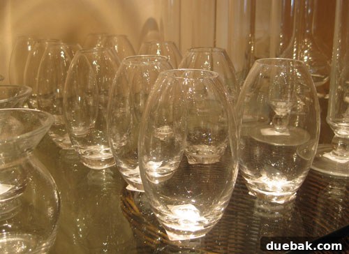 Affordable small vases for home decor and DIY projects
