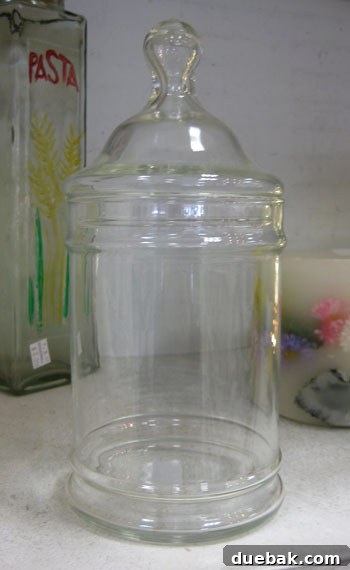 Glass container
