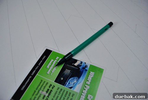 Adding angled peaks to the canvas with a card