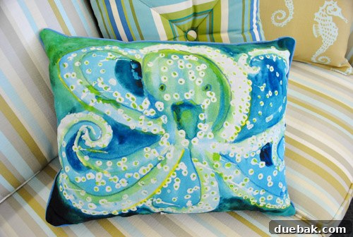 Decorative pillow with an octopus design