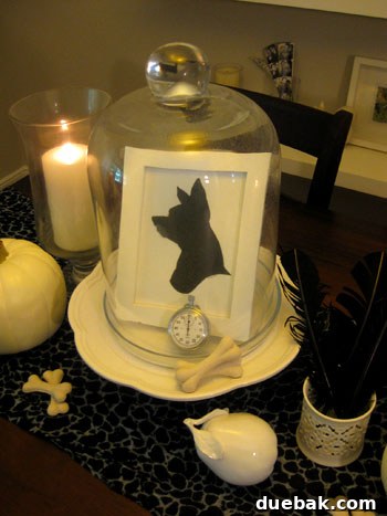 Crafting Halloween's Creepy Crawlies: Spiders and Snakes 17 Another view of a past Halloween console table with bats and spiders