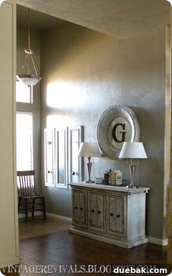Dark and cluttered entryway before makeover
