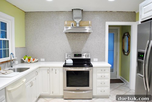 Build a Custom Wood Range Hood 2 Exposed Range Hood Before Custom Cover