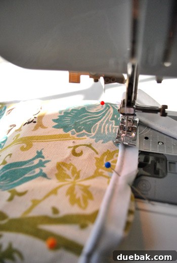 Piping stitched on second circle
