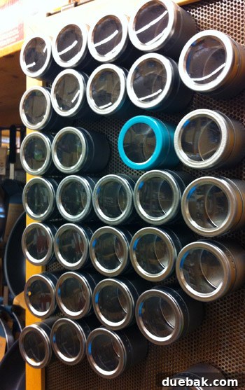Magnetic spice containers with a turquoise accent