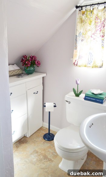 bathroom-decor-details-accurate-floor-color