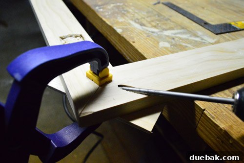 Using a Kreg Jig to create pocket holes for joining mirror frame corners