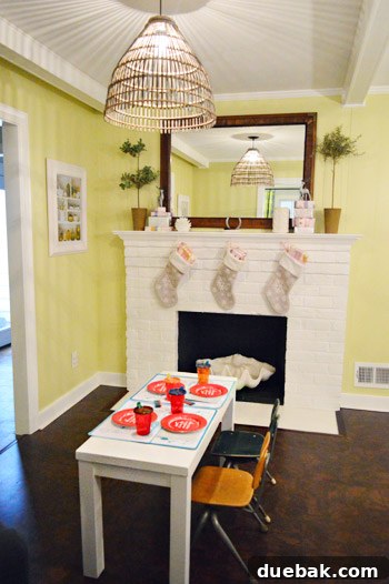 Christmas Kids Table Details