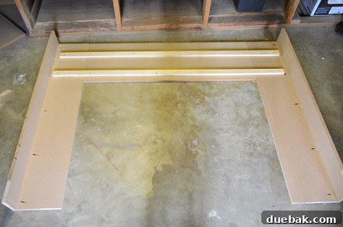 Connecting the MDF side panels with a central span using wood strips
