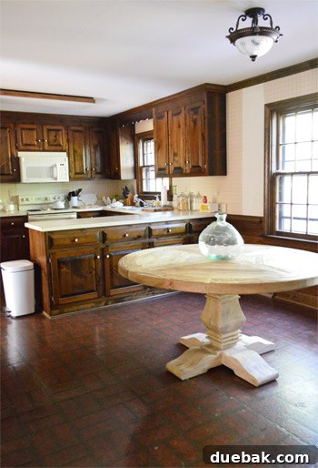 The new table with temporary chairs in the kitchen