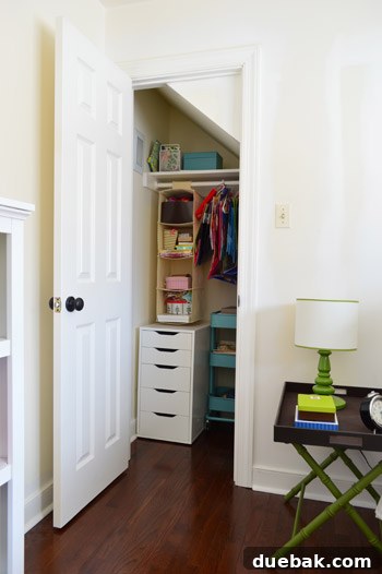 Final organized craft closet, wide shot