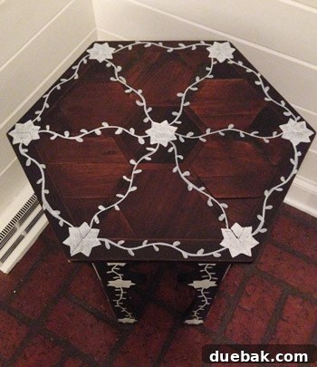 Close-up of the faux inlay design, showing how imperfections are hidden