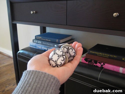 New Anthropologie Drawer Pulls for Console Table Updating a console table with new black and white Anthropologie drawer pulls