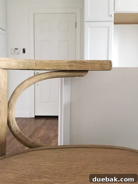 kitchen-mistakes-too-tall-stool