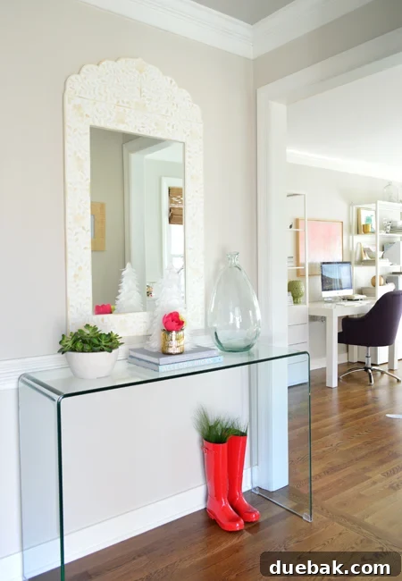 Step Inside Our Festive Home See Our Christmas Tree 12 xmas-decor-foyer-console-with-office