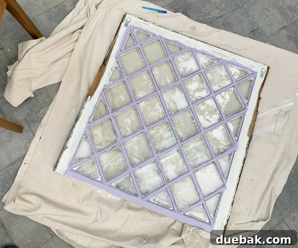 Old Reclaimed Glass Diamond Glass Window