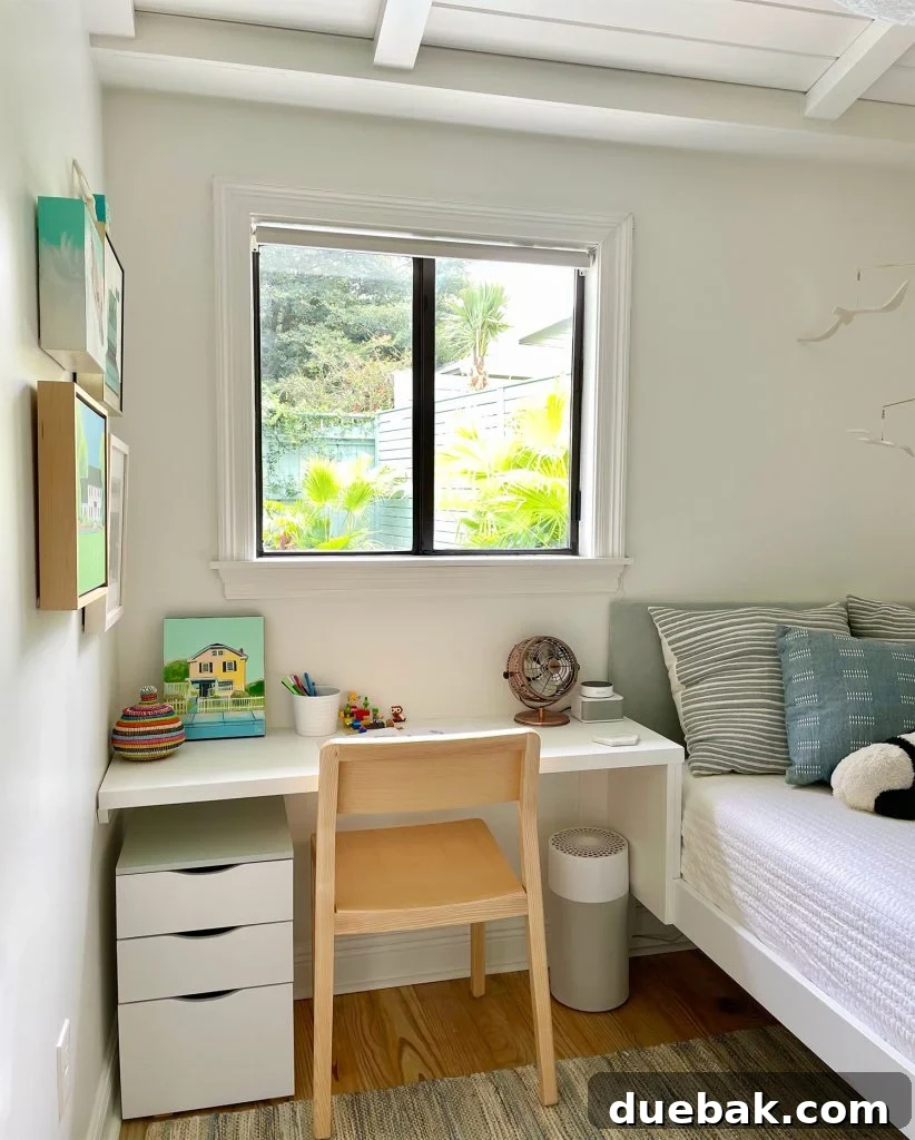 Small Kids Room With Built In Desk Next To Bed
