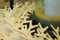DIY Cardboard Snowflake Wreath: Step-by-Step Holiday Craft
