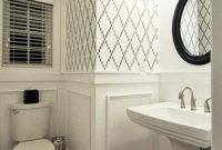 How to Add a Trellis Stencil to Your Bathroom Wall