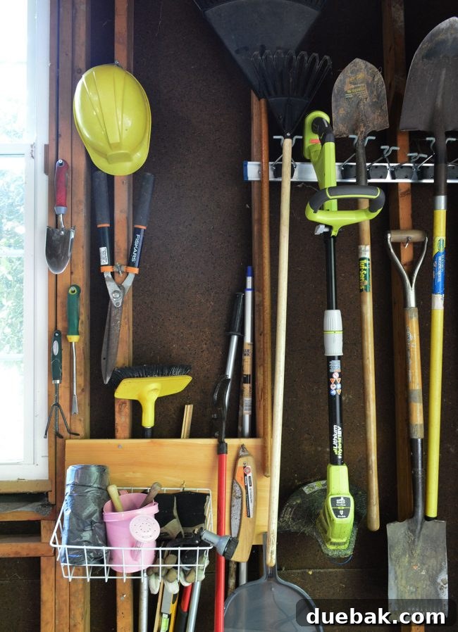 Tool corner